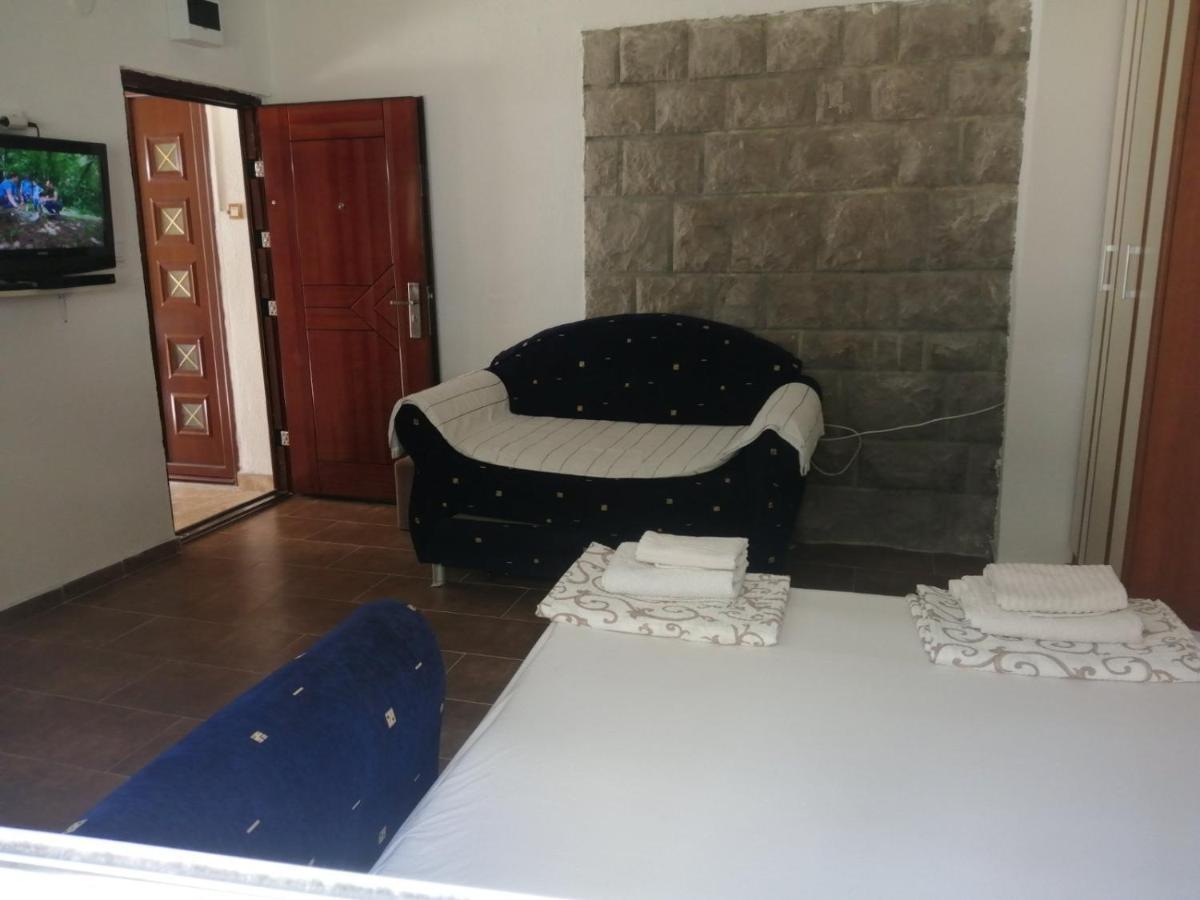 Centar Milena Apartmani Budva Buitenkant foto