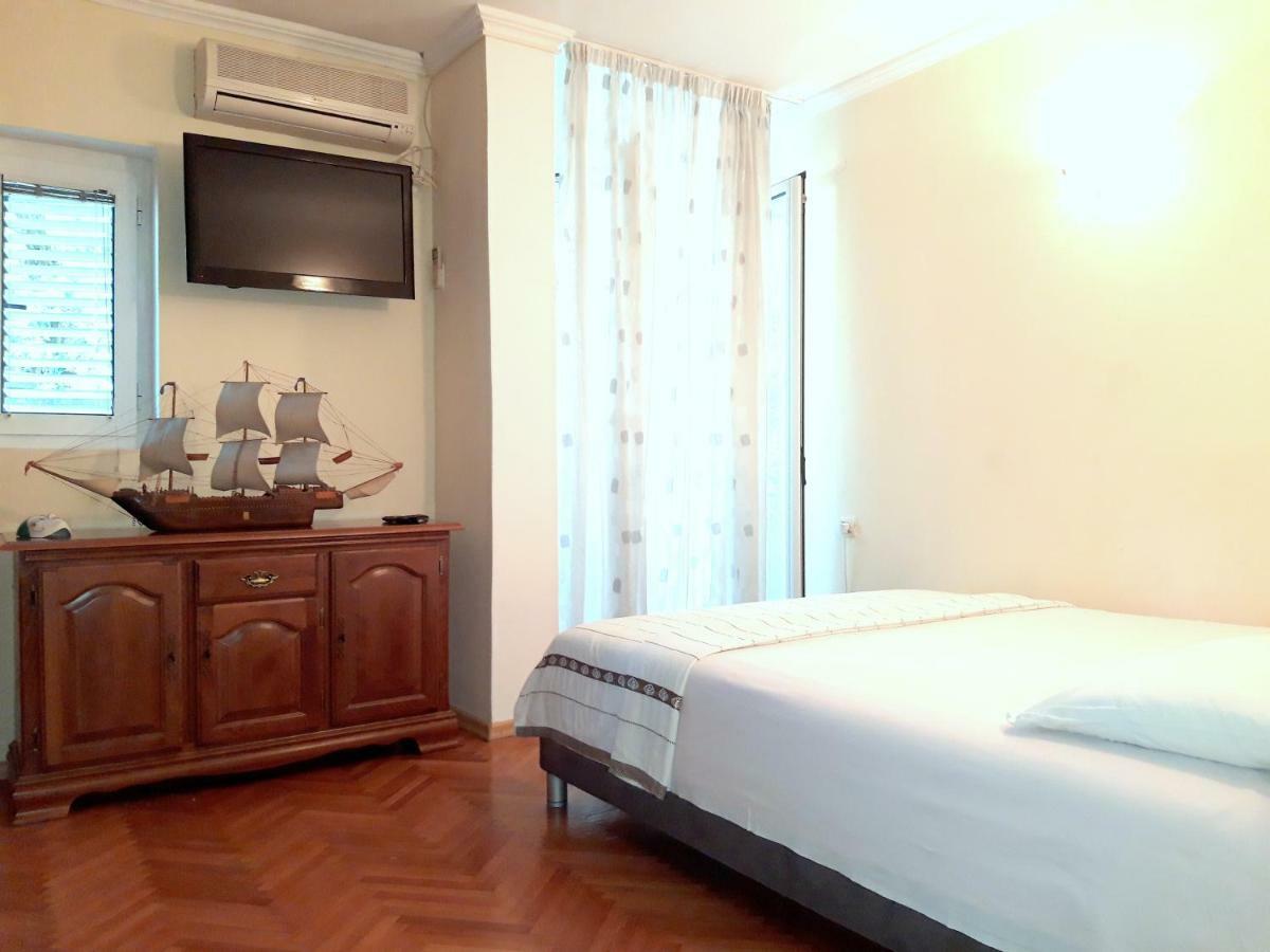Centar Milena Apartmani Budva Buitenkant foto