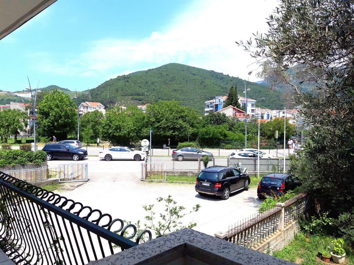 Centar Milena Apartmani Budva Buitenkant foto